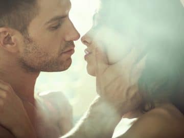 Sexual Compatibility: Taurus Man In Bed With An Aquarius Woman